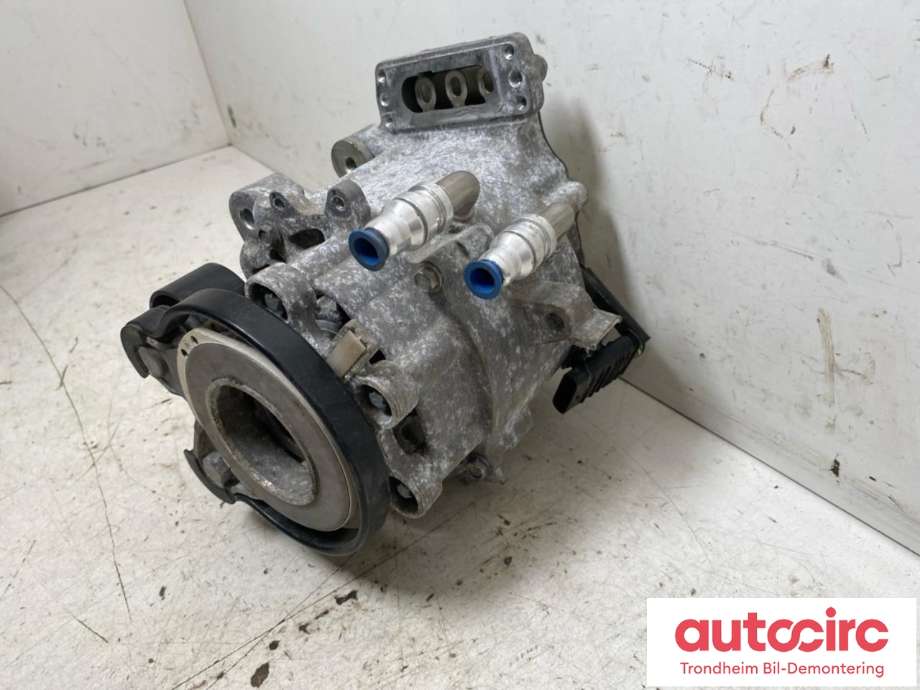 Hybrid starter generator (HSG) til BMW 2-Serie, Active/Gran Tourer 2014-->> (F45/F46) (F45/F46) (..|7649390|12317649390|12 31 7 649 390)