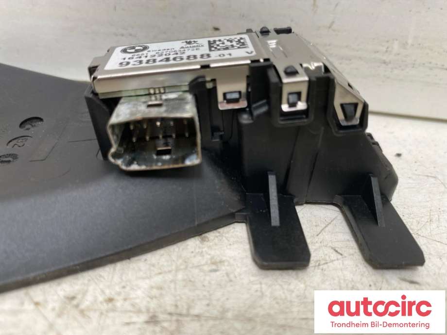 Parkeringskamera foran til BMW 2-Serie, Active/Gran Tourer 2014-->> (F45/F46) (F45/F46) (..|9384688|66519458742|9458742)