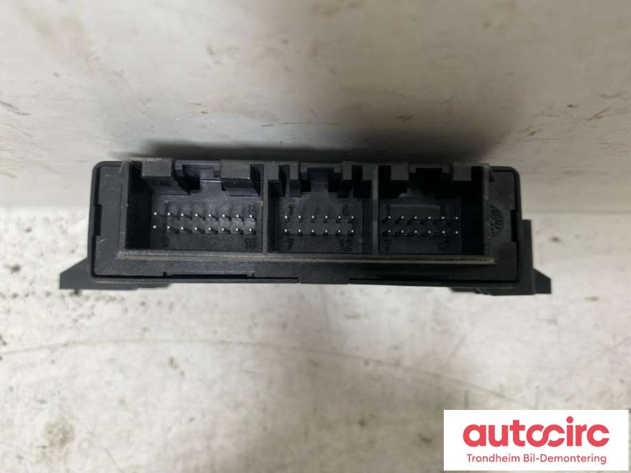 Styreenhet parkering til Audi A6 2011-2014 (Type IV, Fase 1) (C7) (C7) (VALEO|4H0919475L|4H0919475Q|)