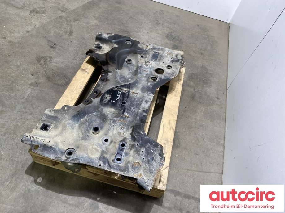 Travers foran hoved til Peugeot 308 2013-2021 (Type II)  (..|9677071880|96 770 718 80|)