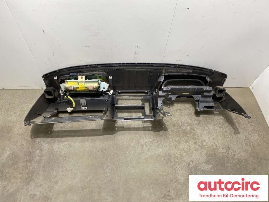 Dashbord til Toyota Land Cruiser 90 1996-2002  (...|55311-60541-E0|)
