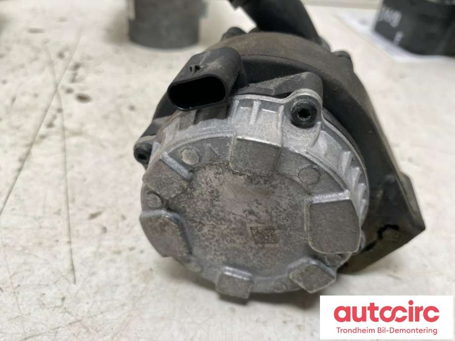 Vannpumpe elektrisk til Jeep Avenger 2023-->>  (BOSCH|9827567880|0392024023|)