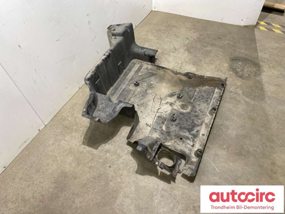 Motorplate under motor til VW Crafter 2016-->> (Type II)  (...|7C0 825 101 C|)