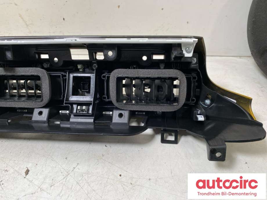 Dashbord friskluftdyse til Jeep Avenger 2023-->> (...|735789848|735770555|)