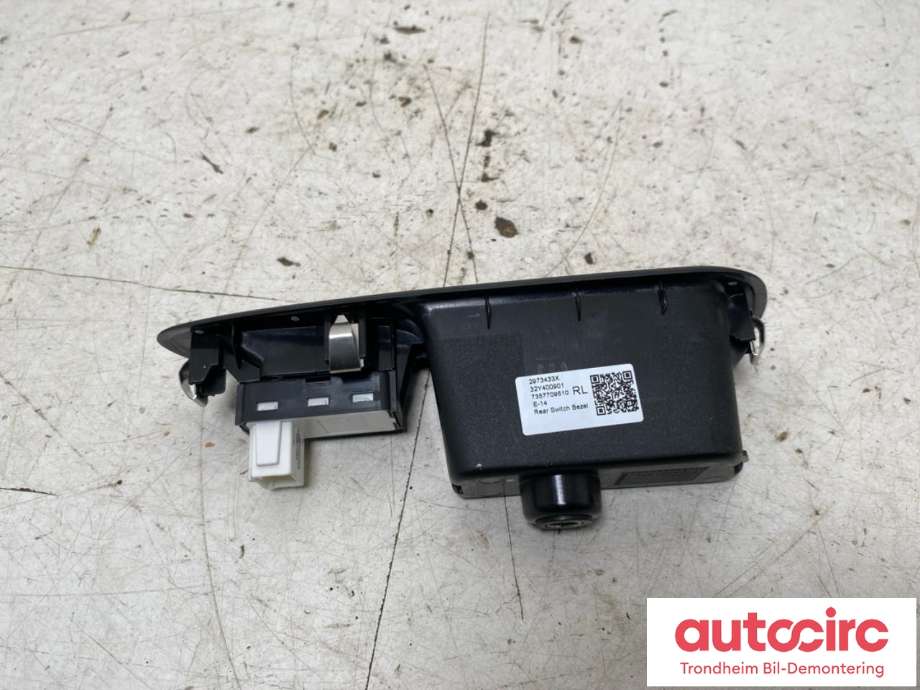 Bryter ruteheis til Jeep Avenger 2023-->> (VENSTRE BAK|2973433X|32Y400901|7357709510)