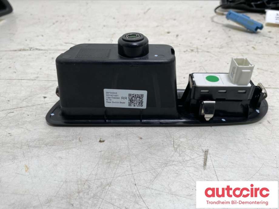 Bryter ruteheis til Jeep Avenger 2023-->>  (..|7357709380|2973434X|32Y401001)