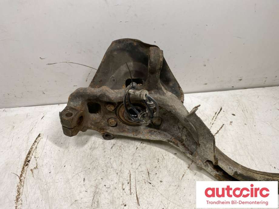 Hjulspindel høyre foran til Nissan Navara 2005-2010 (Fase 1) (D40) (D40) (40014EB000|)