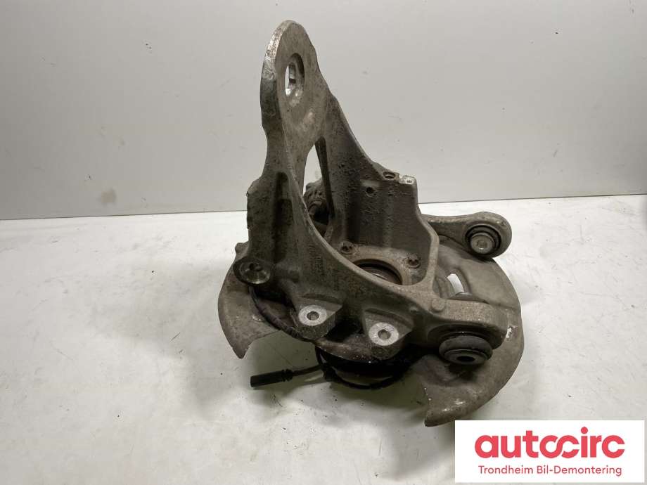 Hjulspindel venstre bak til BMW X5 2013-2018 (F15) (F15) (LES INFO|33326879101|33 32 6 879 101|)