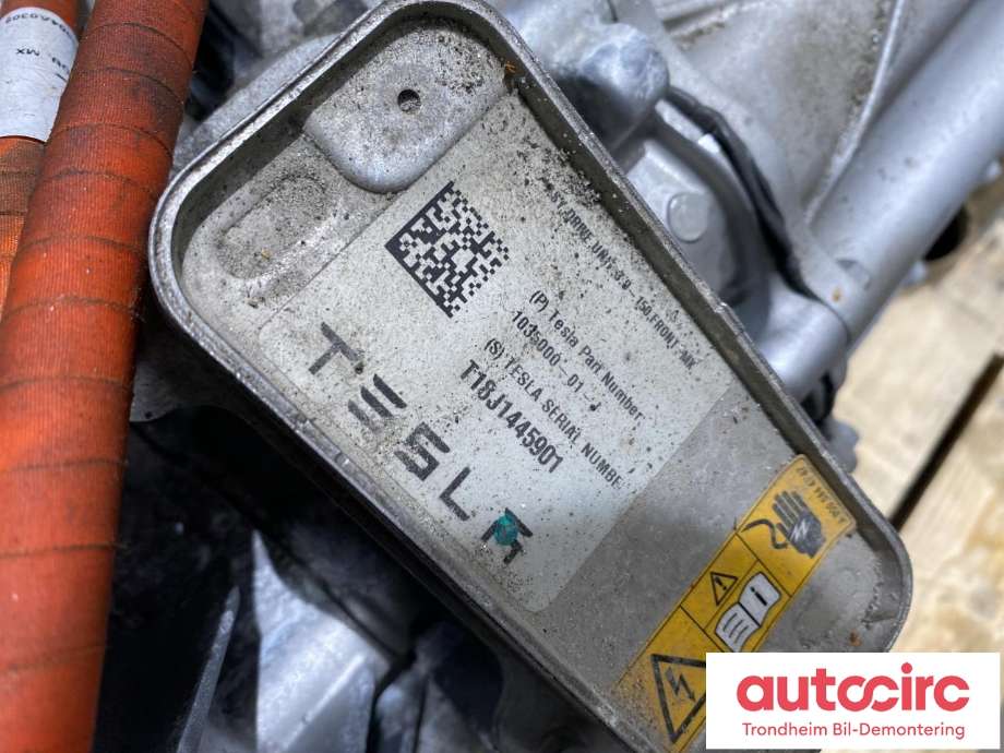 Motor elbil foran til Tesla Model X 2016-->> (1035000-01-J|)