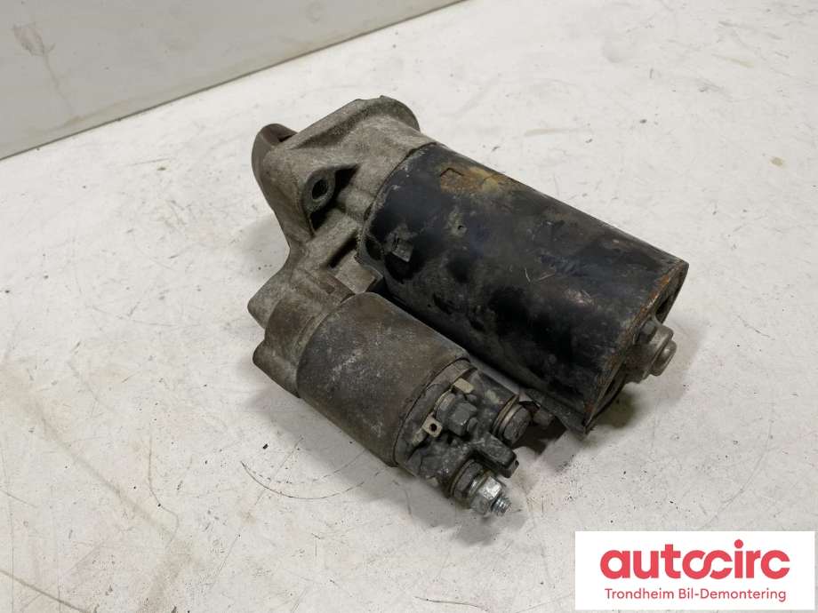 Starter til BMW X3 2003-2006 (Fase 1) (E83) (E83) (BOSCH|7515390|12412354693|12 41 2 354 693| 0001108401)
