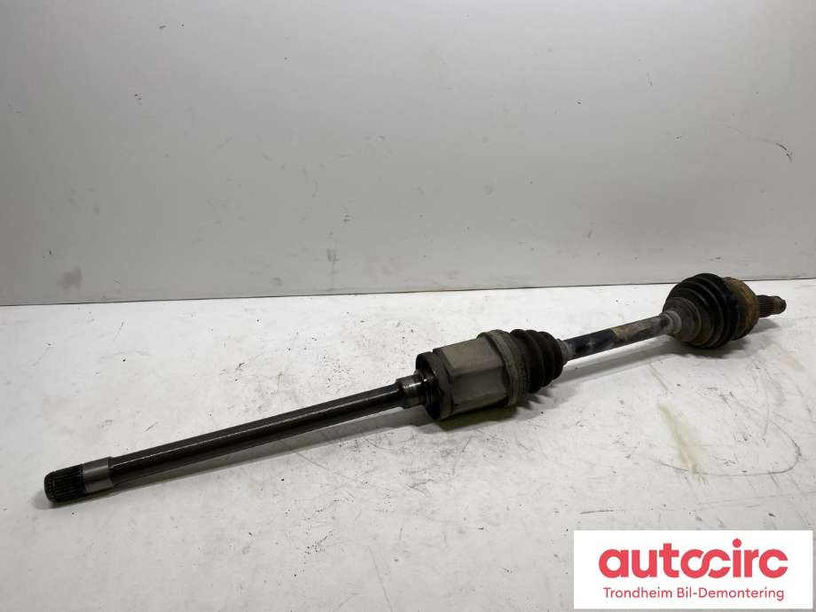Drivaksel høyre foran, bensin/automat til BMW X3 2003-2006 (Fase 1) (E83) (E83) (LES INFO|7524046|31607529202|31 60 7 529 202)