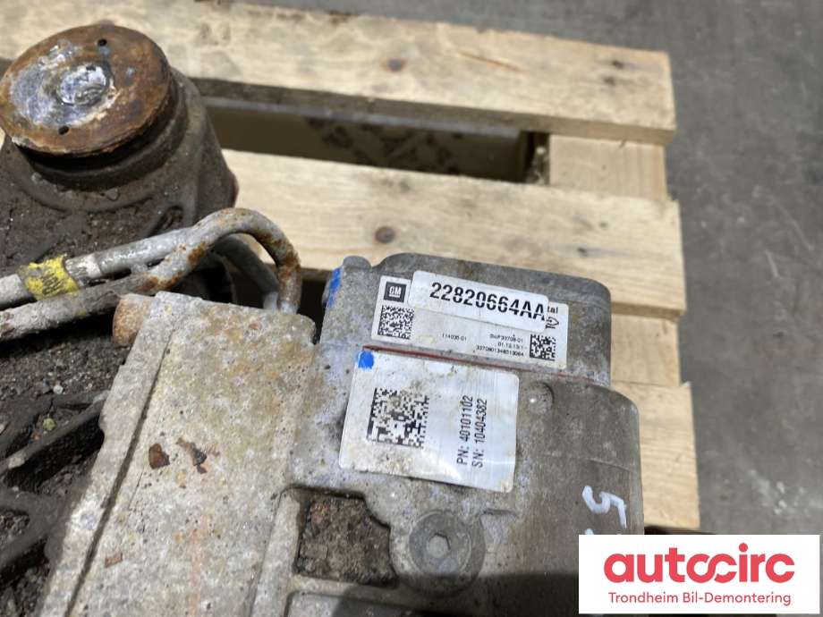 Kardang klokke bak til Opel Insignia A 2009-2014  (22821237|84163015|)