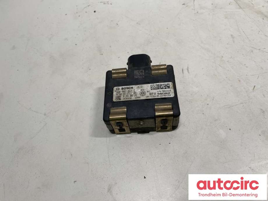 Sensor radar til VW Passat 2015-2019 (Fase 1) (B8) (B8) (BOSCH|3G0907561C|3G0907561E|3Q0 907 561 E| 3Q0 907 561 C| 0203300598)