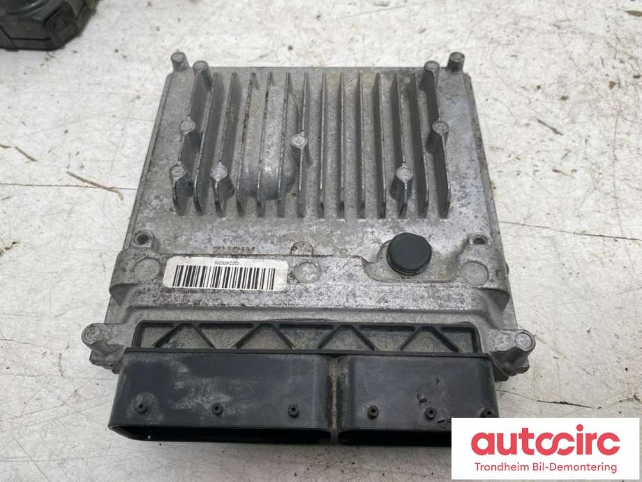 Styreenhet motor til Mercedes Sprinter 2013-2018 (Fase 2) (906) (906) (DELPHI|A6519003403|A6519013502|)