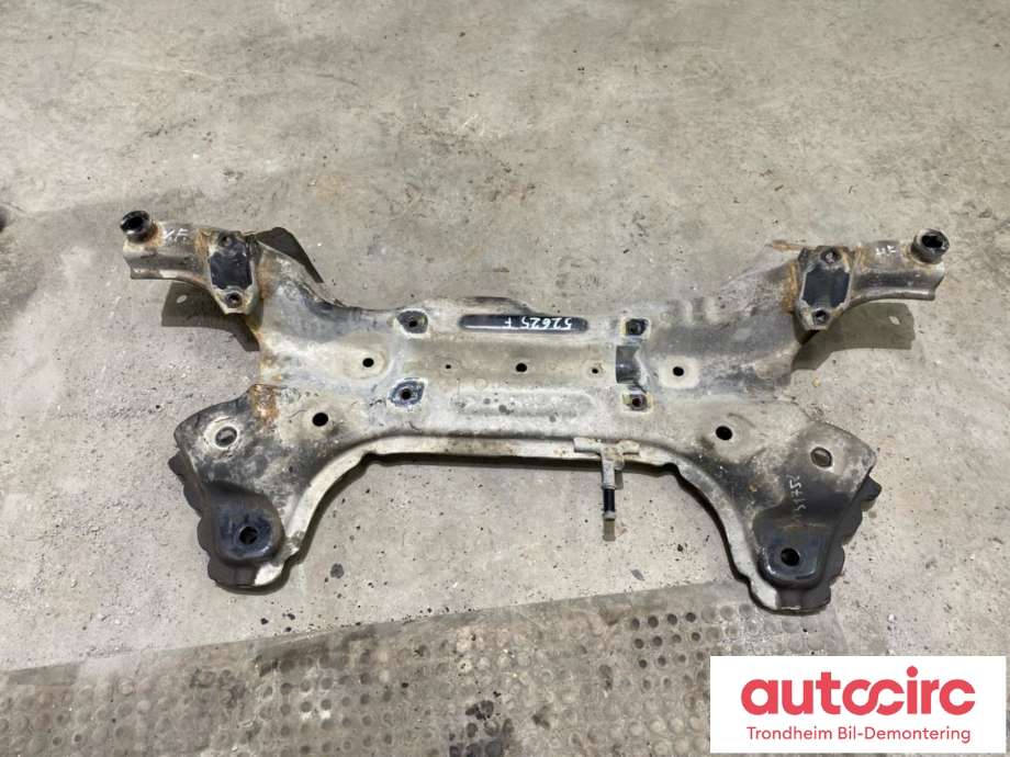 Travers foran hoved til Hyundai Ix20 2010-2017  (..|624001P000|)