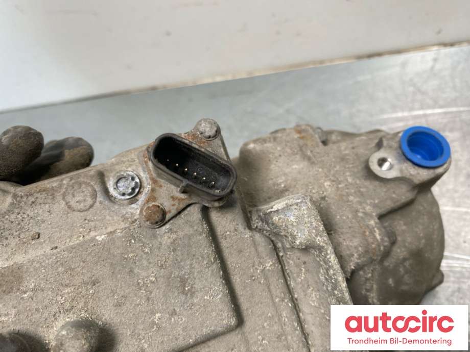 Aircondition kompressor hybrid til Toyota Auris 2015-2019 (Type II, Fase 2)  (DENSO|8837047033|8837047032|)