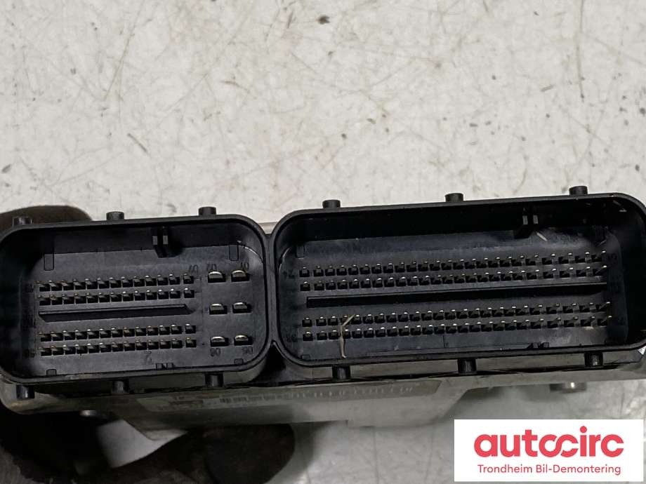 Styreenhet motor til BMW 1-Serie 2011-2015 (Fase 1) (F20/F21) (F20/F21) (13618576341|)