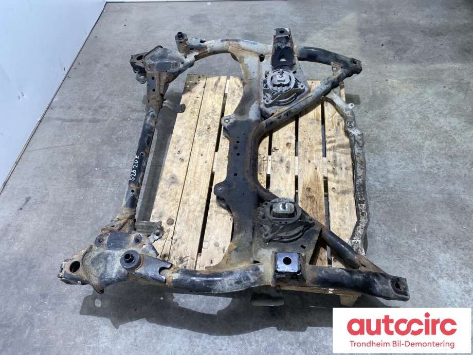 Travers foran hoved til BMW 1-Serie 2011-2015 (Fase 1) (F20/F21) (F20/F21) (31106872118|)