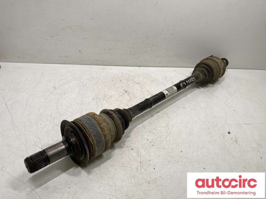 Drivaksel venstre bak, diesel/manuell til BMW 1-Serie 2011-2015 (Fase 1) (F20/F21) (F20/F21) (33207624205|)