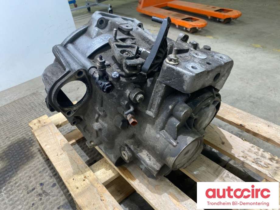 Girkasse manuell 6-trinn til VW Passat 2005-2010 (B6) (B6) (KNP|02Q300012C|02Q300042LX|0AV409053AE)