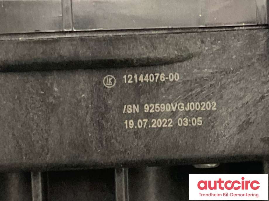 Bryter combi til Mercedes EQB 2022-->>  (A1779001613|A 177 900 16 13  9051|A 177 900 67 18|   A 177 900 67 18  9051)