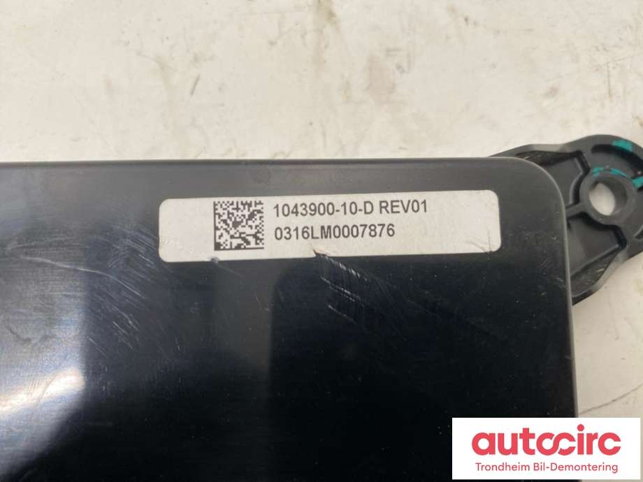 Styreenhet comfort (BCM) til Tesla Model X 2016-->>  (..|1043900-10-D|1043900-00-E|)