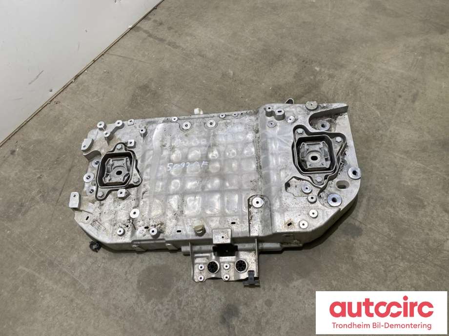 Motorfeste til BMW iX1 2023-->> (U11) (U11) (...|22119796429|)