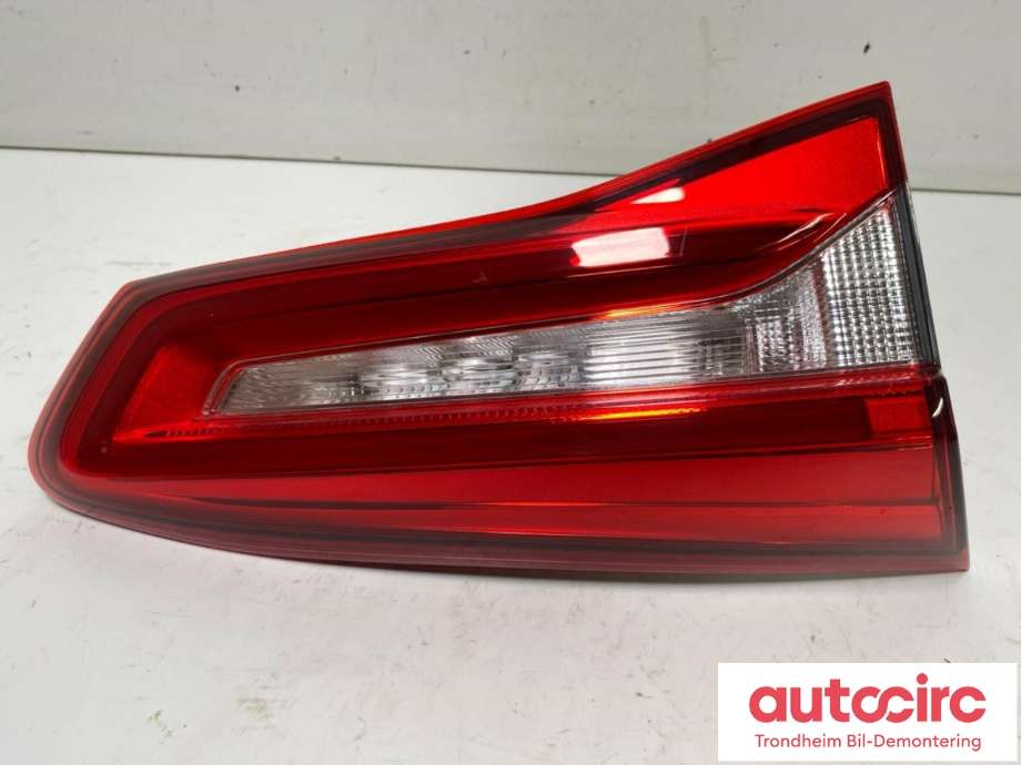 Baklykt venstre indre til Ford Focus, 2018-->> (Type IV)  (2479069)