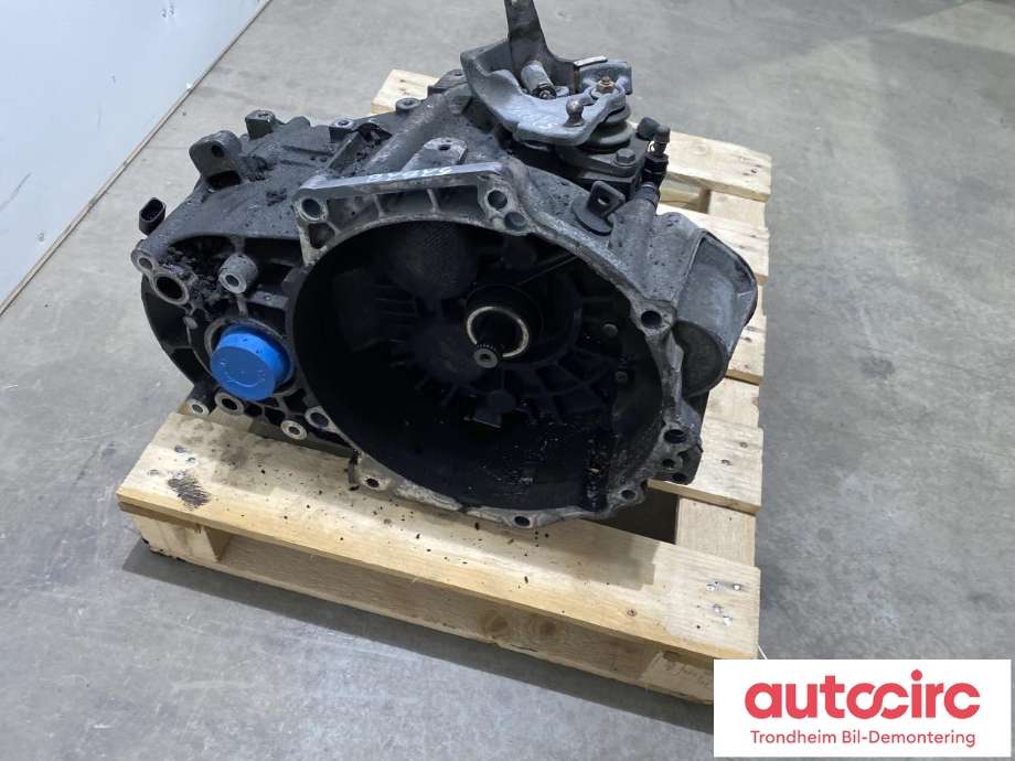 Girkasse manuell 6-trinn til VW Golf IV 1998-2003  (..|02M 300 015 AX|02M 300 012 RX|)