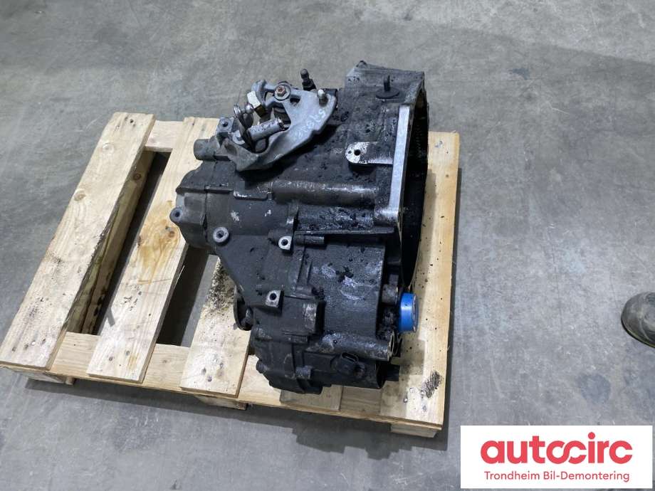 Girkasse manuell 6-trinn til VW Golf IV 1998-2003  (..|02M 300 015 AX|02M 300 012 RX|)
