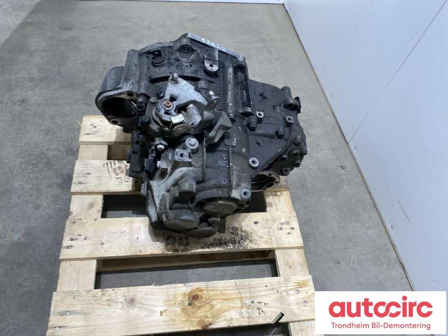 Girkasse manuell 6-trinn til VW Golf IV 1998-2003  (..|02M 300 015 AX|02M 300 012 RX|)