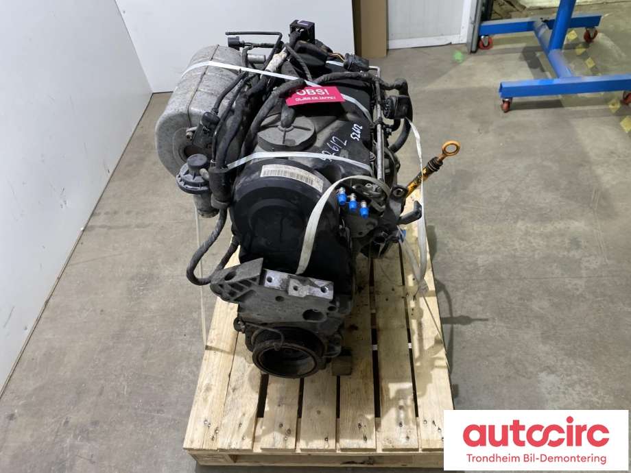Motor diesel til VW Caddy 2004-2010 (Type III, Fase 1)  (03G 100 033 M|03G 100 098 PX|)