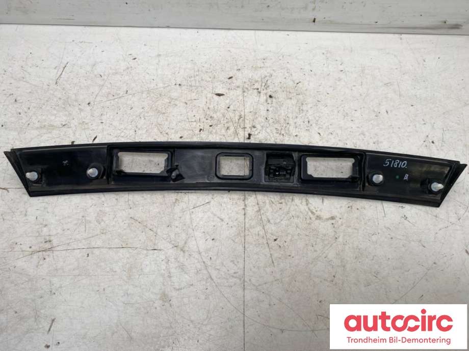 Parkeringskamera bak til Jaguar I-PACE 2018-->> (T4K4171|JPLA-19H422-AB|J9D3-40406-AB|T2H28154|J9D3-40406-BB|T4K11712|J9D3-40406-AF)