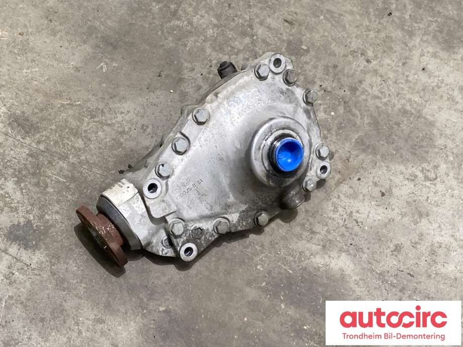 Kardang klokke foran til BMW 3-Serie 2012-2018 (F30/F31/F34) (F30/F31/F34) (31508635703|)