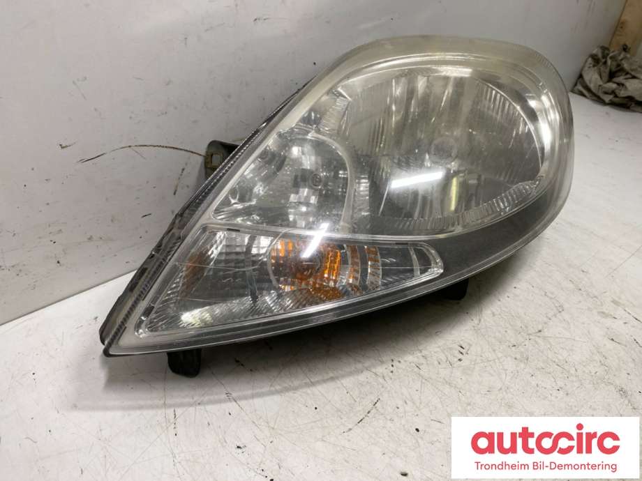 Frontlykt venstre halogen til Opel Vivaro A 2006-2014  (VALEO|93859829|)