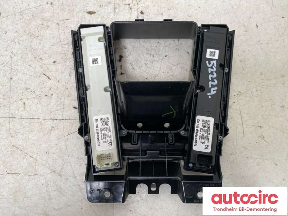 Girstang/girvelger automat til Jaguar I-PACE 2018-->>  (..|J9D3-14C559-CA|J9D3-14C561-BA|J9D3-7E453-CA| J9D3-14B791-CC| J9D3-14B793-AD| J9D3-14B790-CD| T4K4905| T4K11700| J9D37E453CC|)