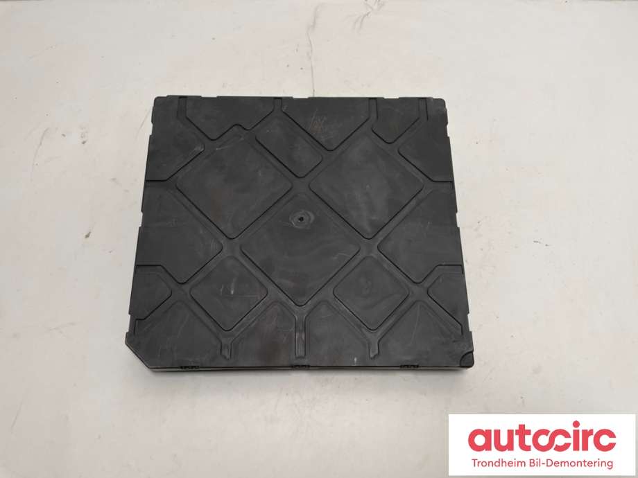 Styreenhet comfort (BCM) til Škoda Octavia 2013-2016 (Type III, Fase 1)  (CONTINENTAL|5Q0937084AJ|)