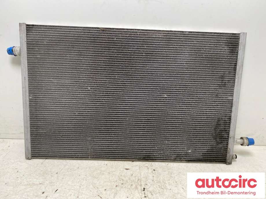 Radiator (automat gir) til Jaguar I-PACE 2018-->>  (..|T4K9610|J9D38D100AA|)