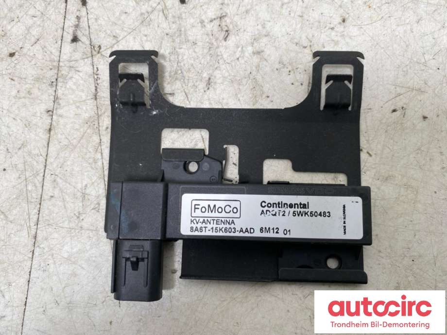 Antenne til Ford Ecosport, 2016-->>  (FOMOCO|8A6T-15K603-AAD)