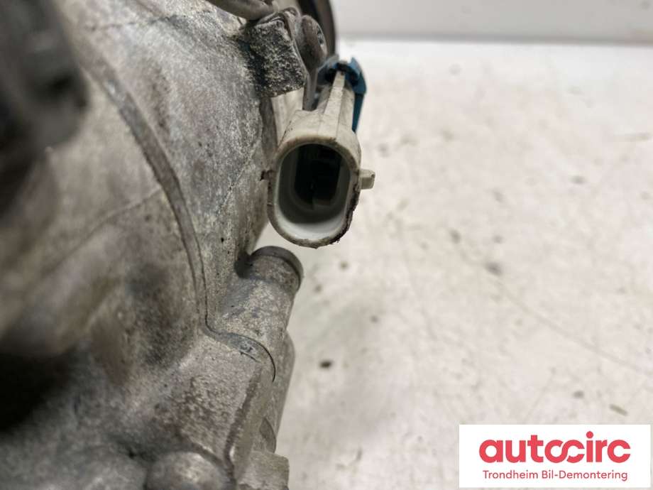 Aircondition kompressor til Opel Astra J 2010-2015  (DELPHI|13271266|13395693|95516236)