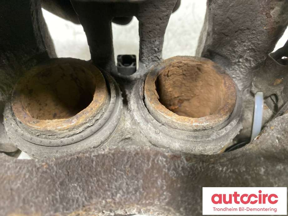 Bremsecaliper venstre foran til Mercedes Vito/Viano 2010-2014 (Fase 2) (W639) (W639) (A0044202783|A0044205383|A4474207600)