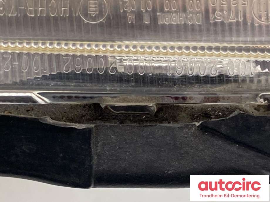 Frontlykt høyre xenon til Subaru Legacy 2009-2015  (...|84001AJ100|)