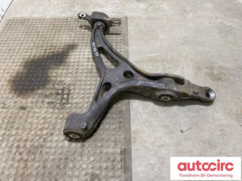 Travers bak til Audi A4 2004-2008 (Type III) (B7) (B7) (..|8E0 505 235 BN|3R0 505 235|)