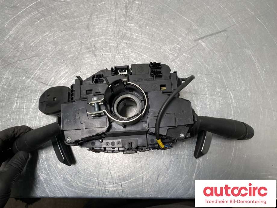 Bryter combi til Peugeot 3008 2016-->> (Type II) (98262588ZD|98312545ZD|)