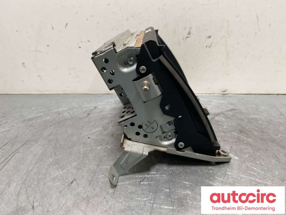 Bilstereo navigasjon skjerm til Land Rover Discovery 2005-2009 (Type III)  (LR009661|RM8H2210E889AC|LR018203| RM9H2210E889AA)