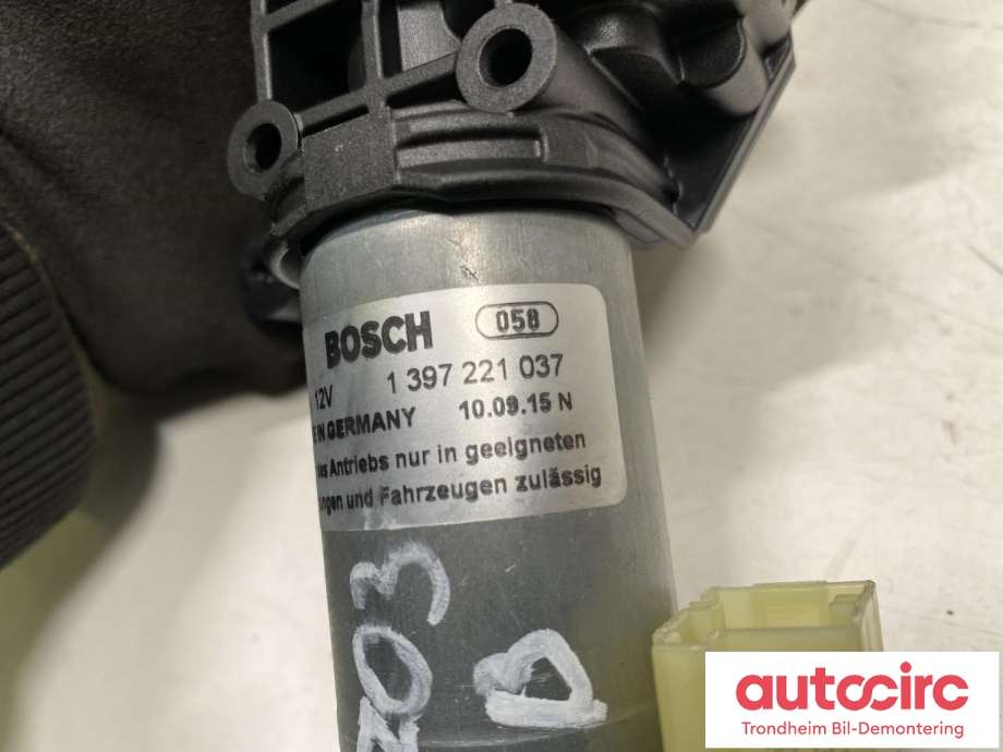 Baklukeåpner motor til Audi Q7 2015-->> (Type II)  (HØYRE SIDE|4M0827852A|4M0827852D|4M0827852C| 4M0 827 852 D| 4M0 827 852 C| 4M0 827 852 A| 1397221037)
