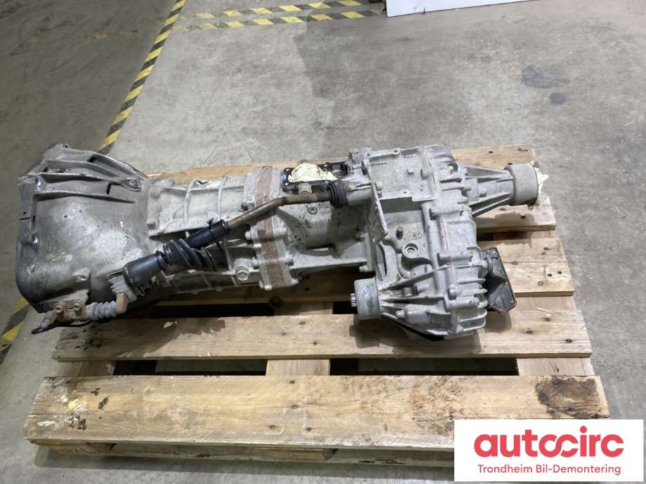 Girkasse 4WD hovedkasse til Toyota Hiace 2007-2012 (Fase 3)  (3303026A61|)