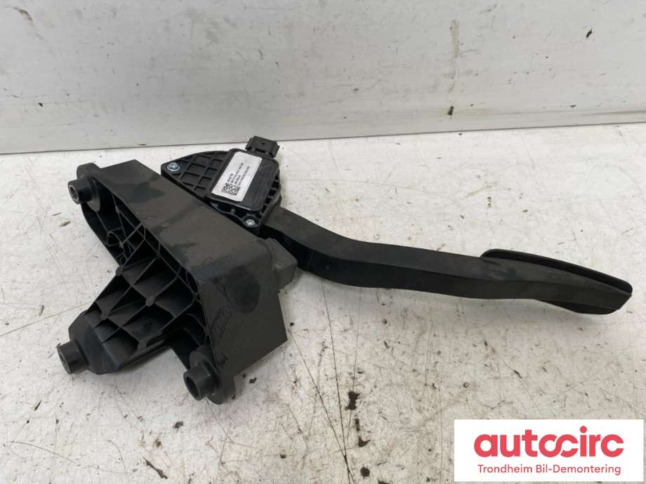 Pedal gass til Jaguar I-PACE 2018-->>  (..|J9D3-9F836-AB|J9D1119|J9D39F836AC)