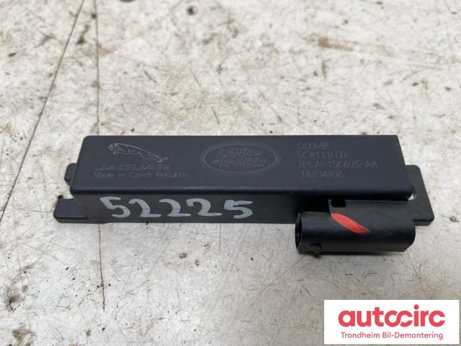 Antenne forsterker til Jaguar I-PACE, 2018-->>  (..|JPLA-15K603-AB)
