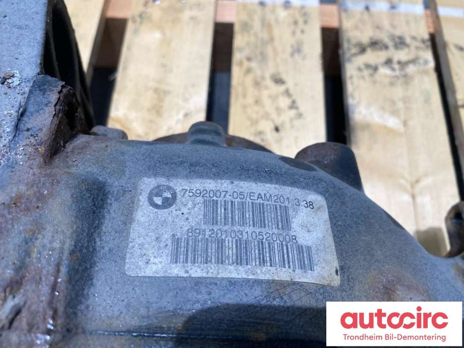 Kardang klokke bak til BMW X3 2010-2017 (F25) (F25) (33107636994|)